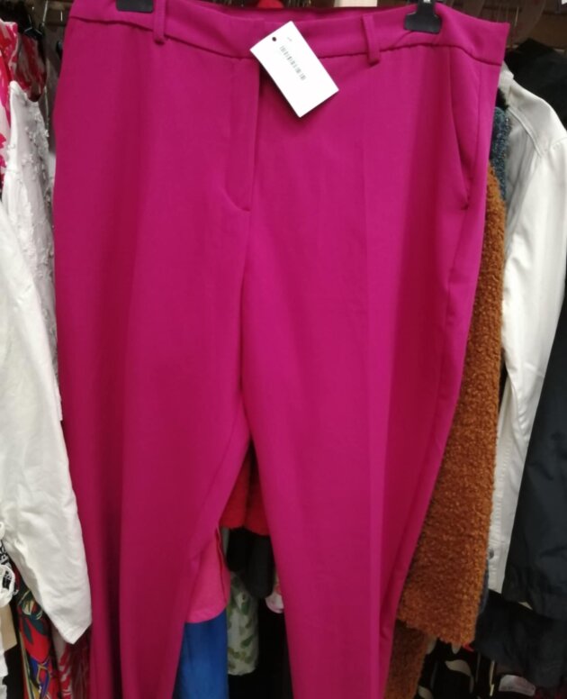 pantalon fuschia Kiabi 50