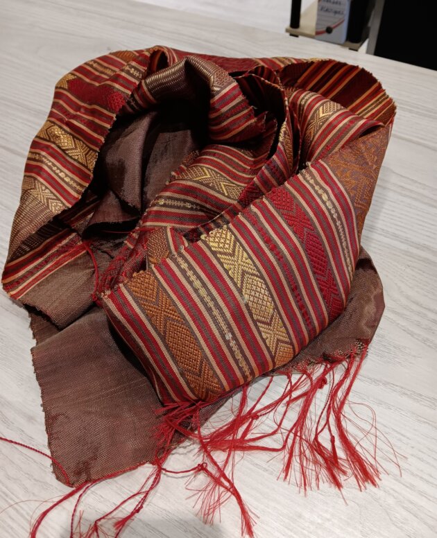 Écharpe Rouge et Or