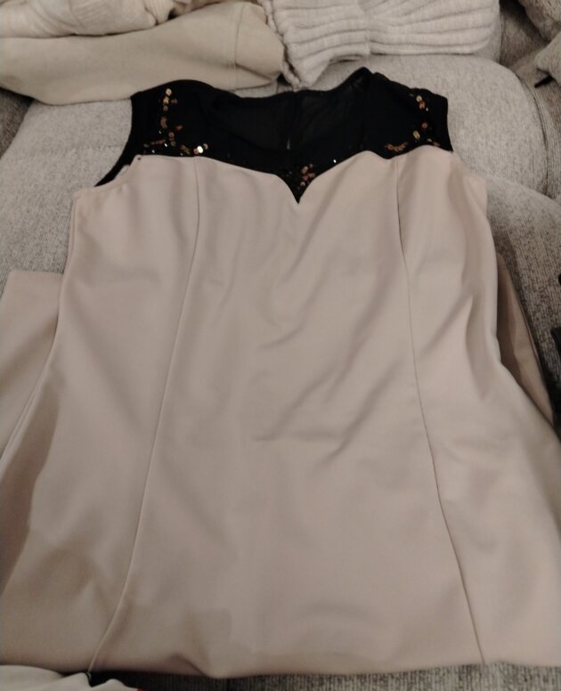 Robe Féminine Beige